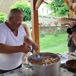 Pensionat La Maison Des Chats 3*